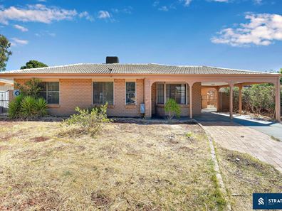 16 Merlin Close, Camillo WA 6111