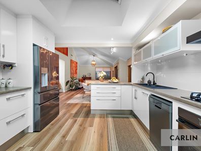 103 Baningan Avenue, Success WA 6164