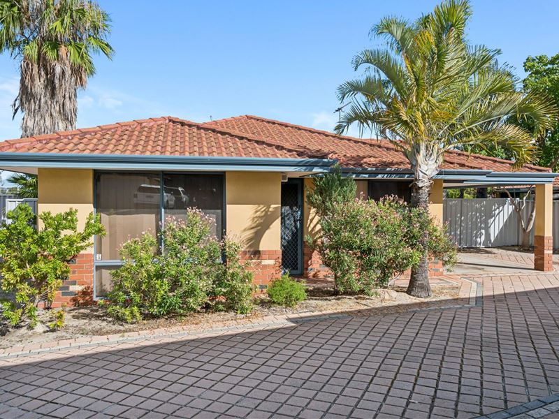 4/24 Farnham Street, Bentley