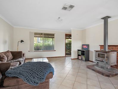12 Morgan Loop, Boulder WA 6432