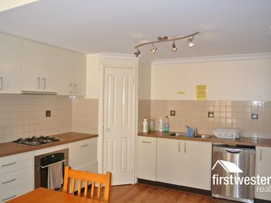 Room 3/ 27B Lakeside Drive, Joondalup WA 6027
