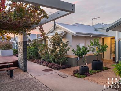 50/12 Loder Way, South Guildford WA 6055