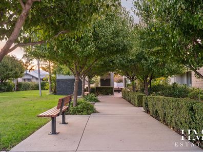 50/12 Loder Way, South Guildford WA 6055
