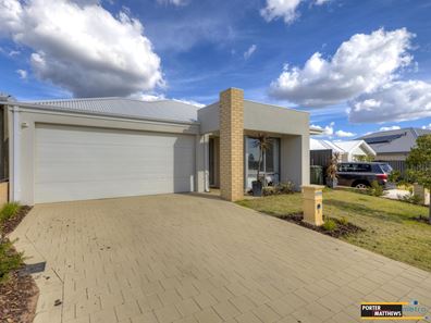 25 Danbulla Avenue, Bushmead WA 6055