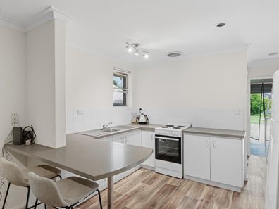 13b Parkview Parade, Redcliffe WA 6104