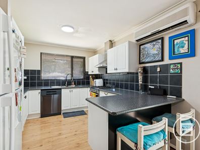 63 Orchid Drive, Roleystone WA 6111