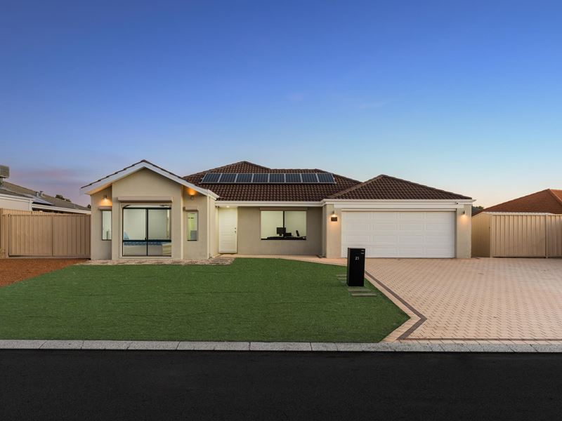21 Camballin Loop, Bertram