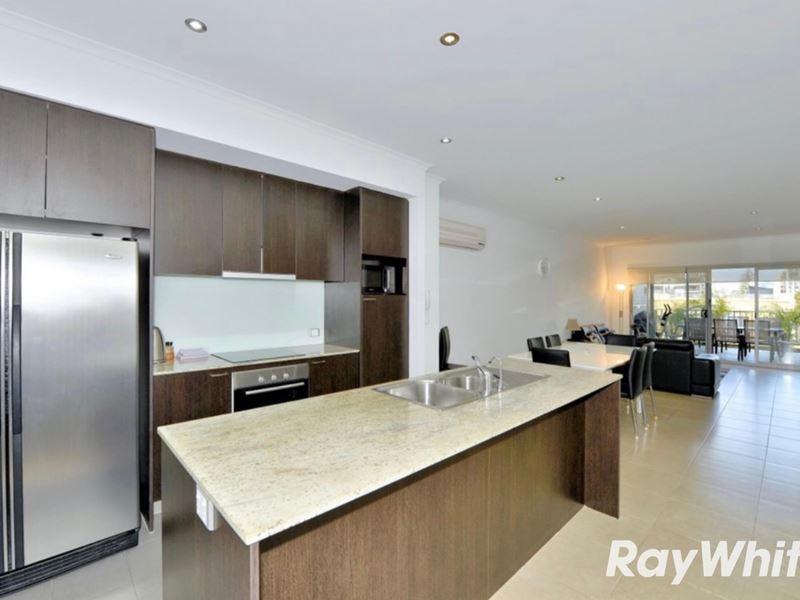 3/3 The Palladio, Mandurah