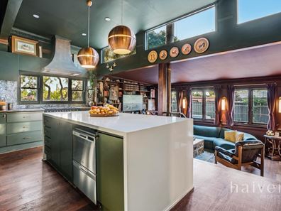 51 Cleopatra Street, Palmyra WA 6157