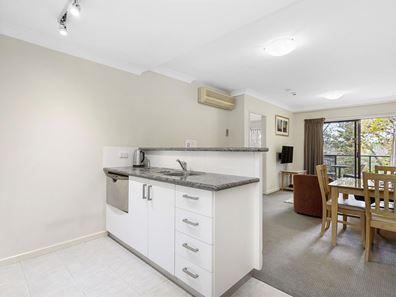 211/126-128 Mounts Bay Road, Perth WA 6000