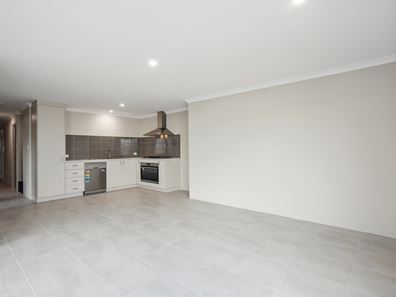 25 BINNINGUP TERRACE, Eglinton WA 6034