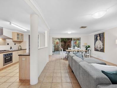 63 Lakeside Drive, Joondalup WA 6027