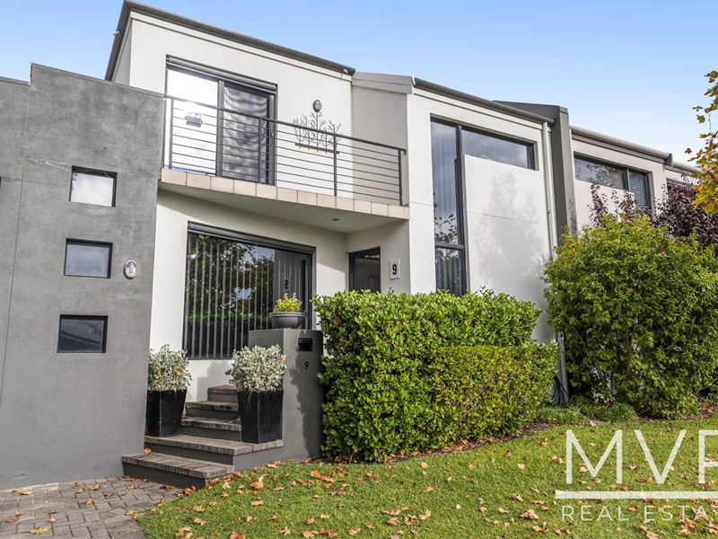 9 The Lakes Boulevard, Jandakot