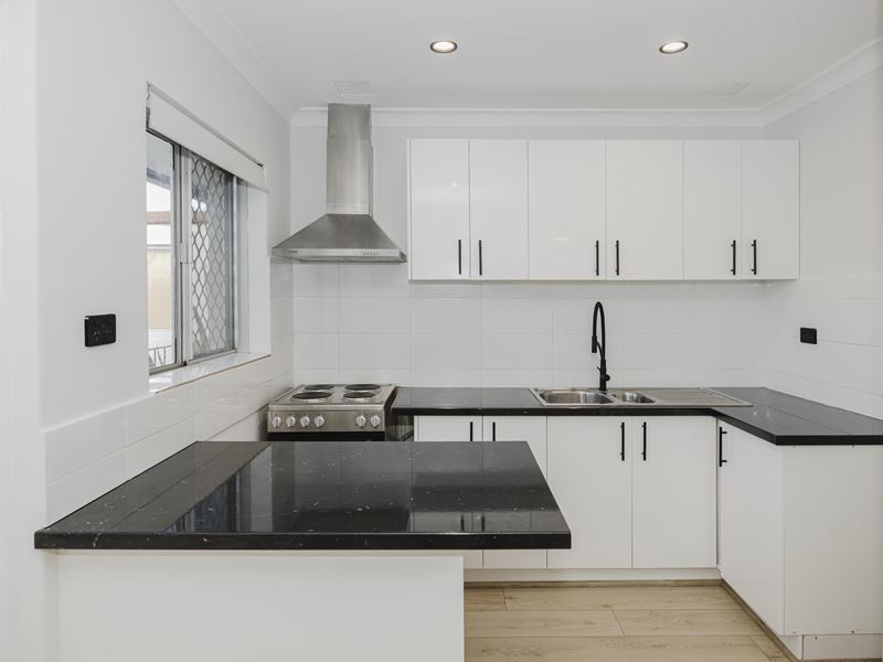 16/66 Hastings Street, Scarborough