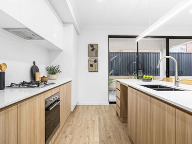 5B Gerald Street, Spearwood WA 6163