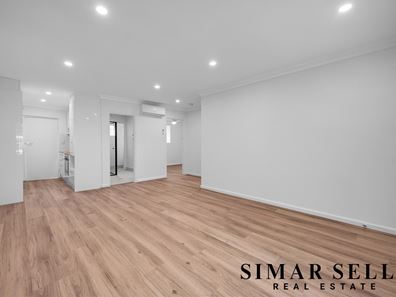 8A Hannans Street, Morley WA 6062