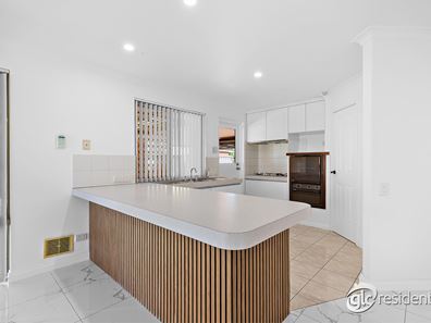 10 Turnbury Park Drive, Jandakot WA 6164