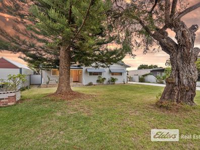 32 Fawdon Street, Safety Bay WA 6169