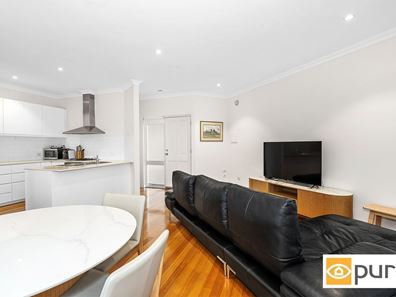 6/7 Keightley Road East, Shenton Park WA 6008