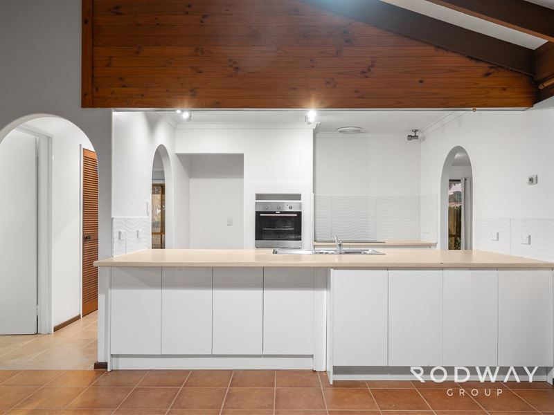 6 Incana Court, Kelmscott