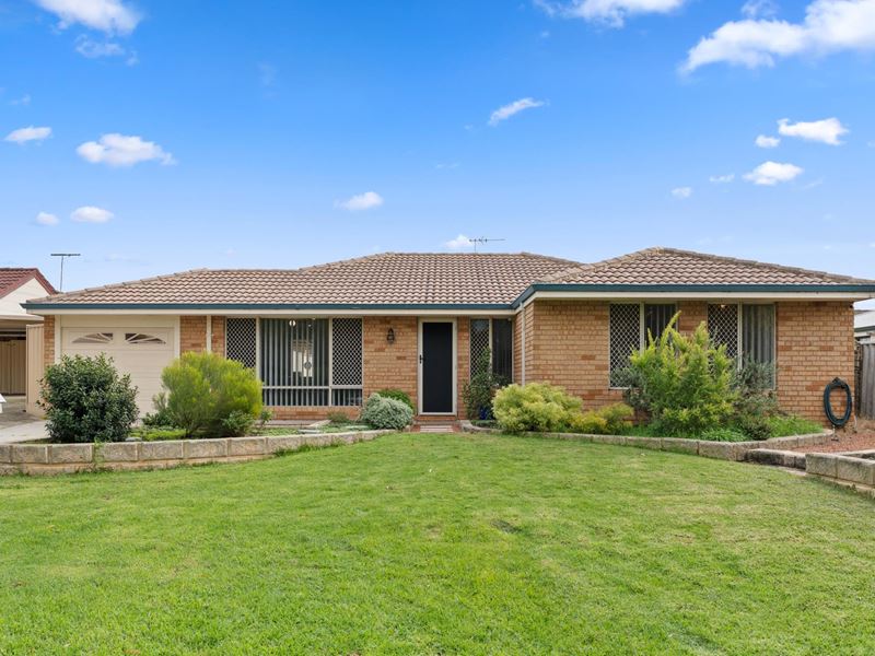 20 Pallarup Grove, Waikiki