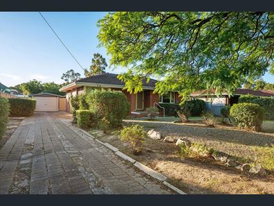 5 Grasmere Place, Kelmscott WA 6111