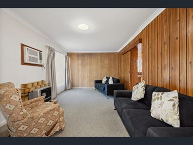 5 Grasmere Place, Kelmscott WA 6111