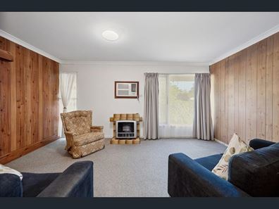 5 Grasmere Place, Kelmscott WA 6111