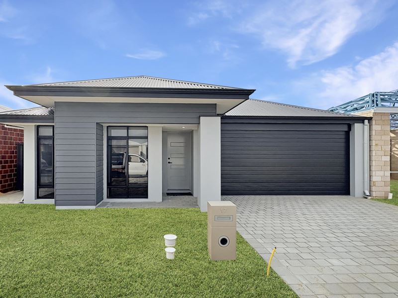 17 Brumlow Way, Lakelands WA 6180