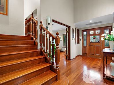 46 Hermitage Drive, The Vines WA 6069