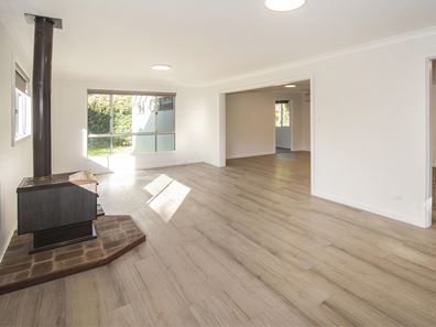 79 Piggott Road, Sabina River WA 6280