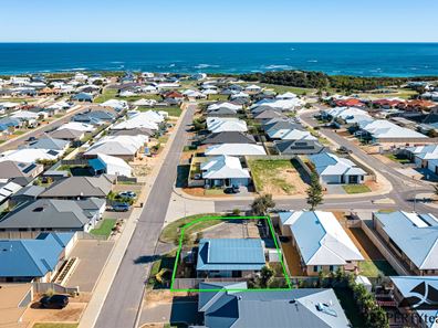 15 Schooner Pass, Glenfield WA 6532
