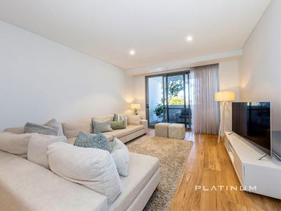 2/31 Blythe Avenue, Yokine WA 6060
