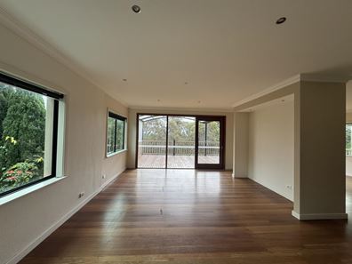21A Munster Avenue, Mount Clarence WA 6330