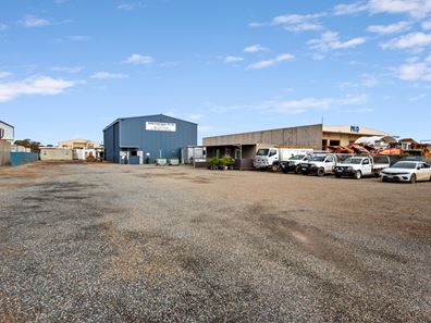 14 Yindi Way, Broadwood WA 6430