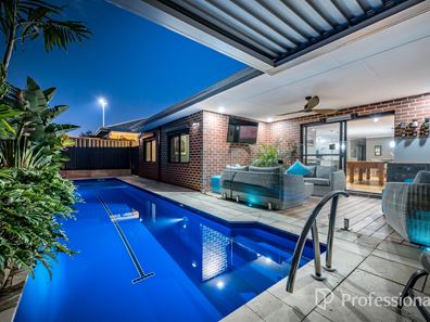 8 Seddon Parade, Alkimos WA 6038