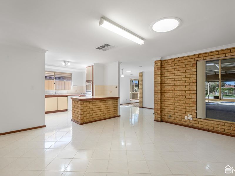 122A Mallard Way, Cannington
