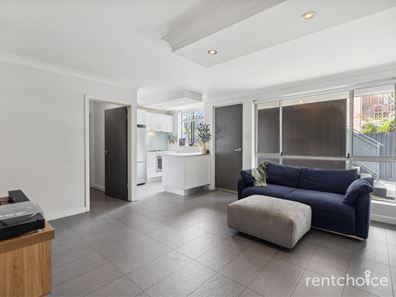4/39 Kinsella Street, Joondanna WA 6060
