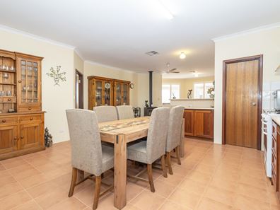 7 Corella Loop, Jurien Bay WA 6516