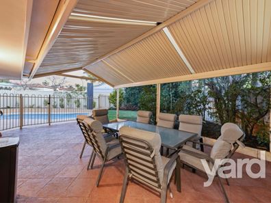 8 Marraboor Place, Success WA 6164