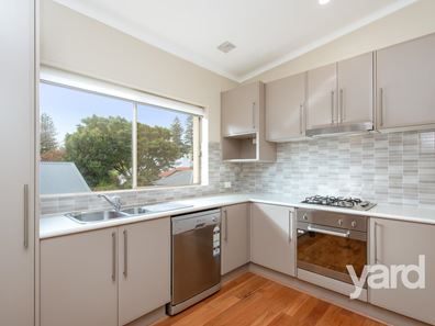 2/13 Rosendo Street, Cottesloe WA 6011
