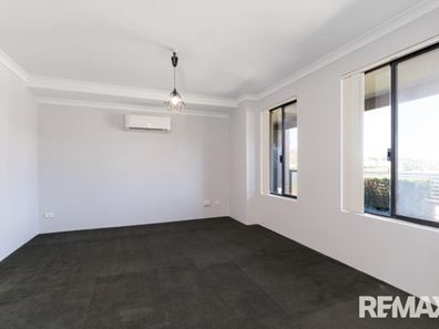 20 Somerly Drive, Clarkson WA 6030
