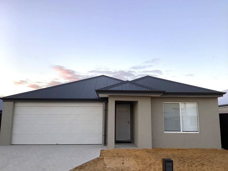 A/14 Orchardleigh Blvd, Lakelands WA 6180