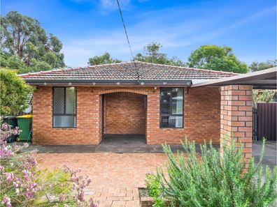 18 Wakehurst Place, Kelmscott WA 6111