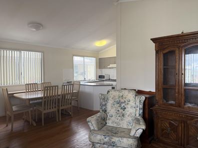 236/91 Benara Road, Caversham WA 6055