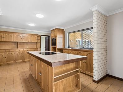 51 Kempenfeldt Avenue, Sorrento WA 6020