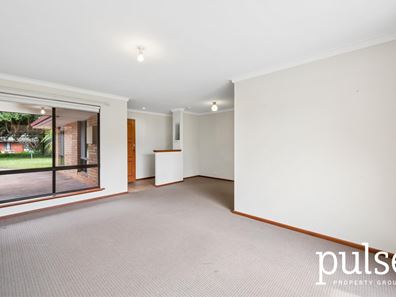20A Barrow Crescent, Shelley WA 6148