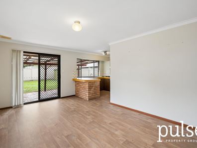 20A Barrow Crescent, Shelley WA 6148