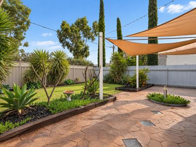 315 Collins Street, West Lamington WA 6430