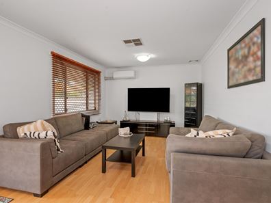 315 Collins Street, West Lamington WA 6430
